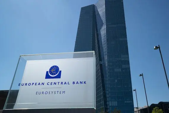 Risque climatique: ultimatum de la BCE aux banques en Europe
