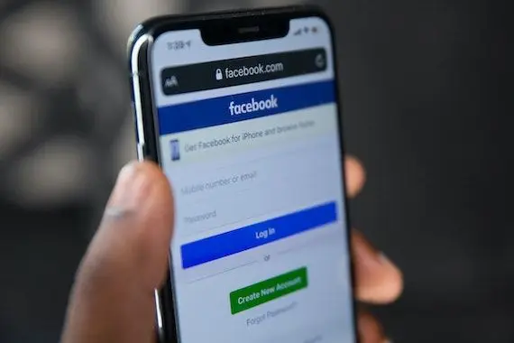 Facebook pourrait lancer son portefeuille numérique Novi