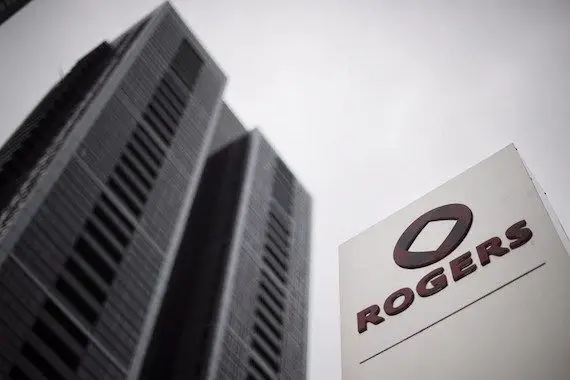 Rogers réalise une perte nette au 3T