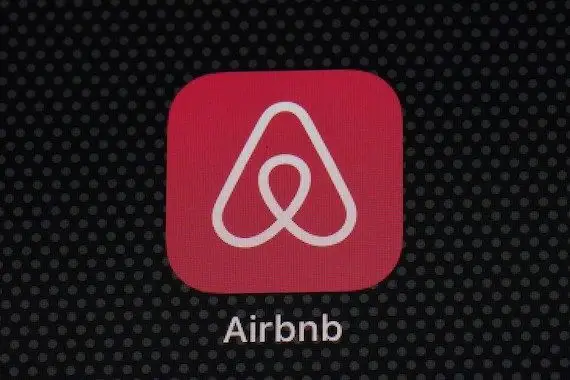 Airbnb déploie de nouveaux outils pour mettre fin aux fêtes