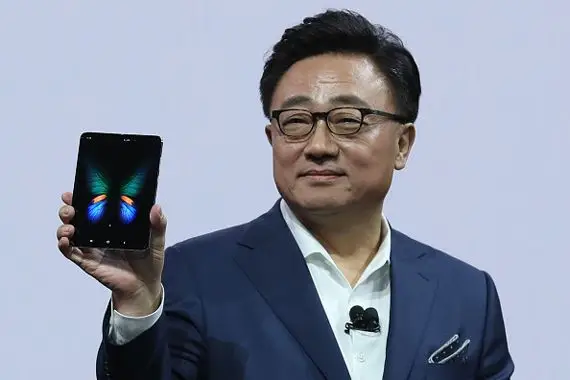 Samsung repousse le lancement de son smartphone Galaxy Fold