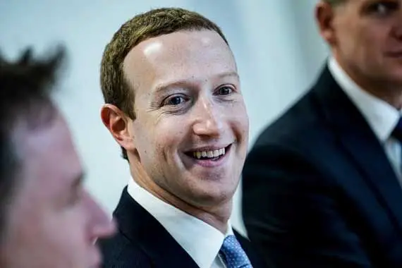 Facebook: rejet de plaintes pour infraction à la concurrence
