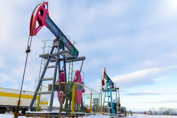 Ukraine: pétrole, gaz et métaux propulsés vers des records