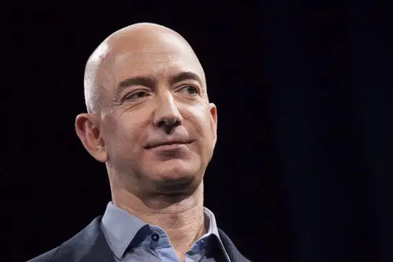 Divorce des Bezos: que se passera-t-il avec Amazon?