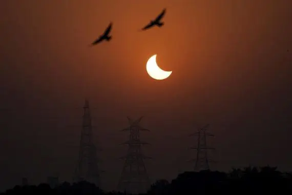 Télécommunications: les fournisseurs se préparent pour l’éclipse