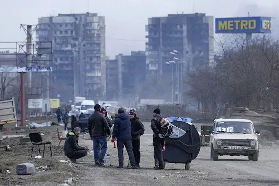 L’Ukraine se prépare à la chute de Marioupol