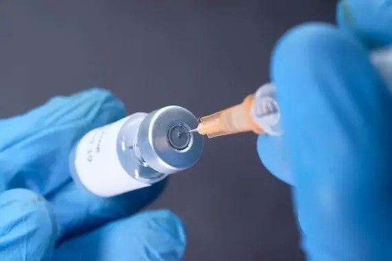 Moderna annonce de bons résultats pour son vaccin COVID/grippe