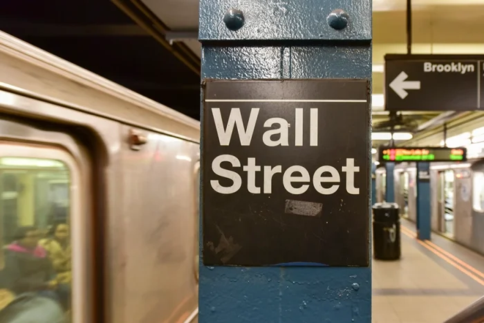Bourse: Wall Street termine en légère hausse