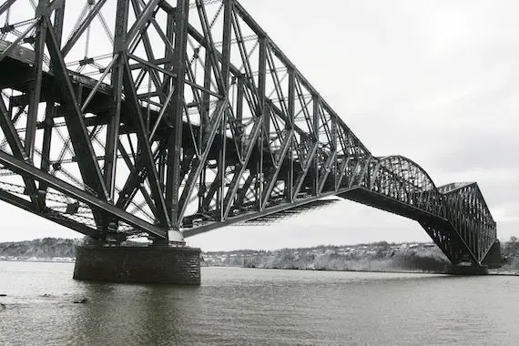 Pont de Québec: Ottawa investira 40M$ par année, pendant 25 ans