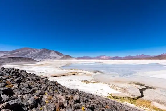 Chili: création d’une méga-entreprise d’exploitation du lithium