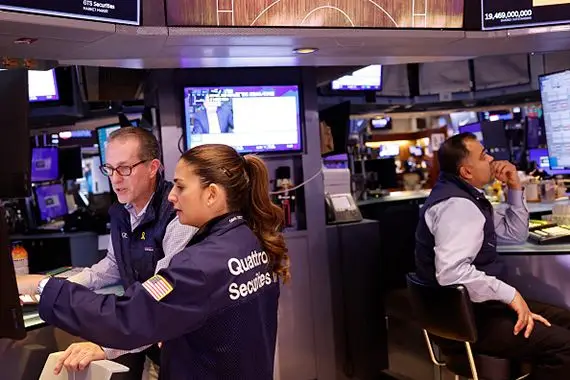 La Bourse de Toronto termine en baisse de plus de 350 points