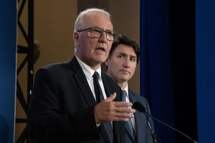 Le Canada aura un budget de défense de 60G$ par an dès 2032, promet Blair