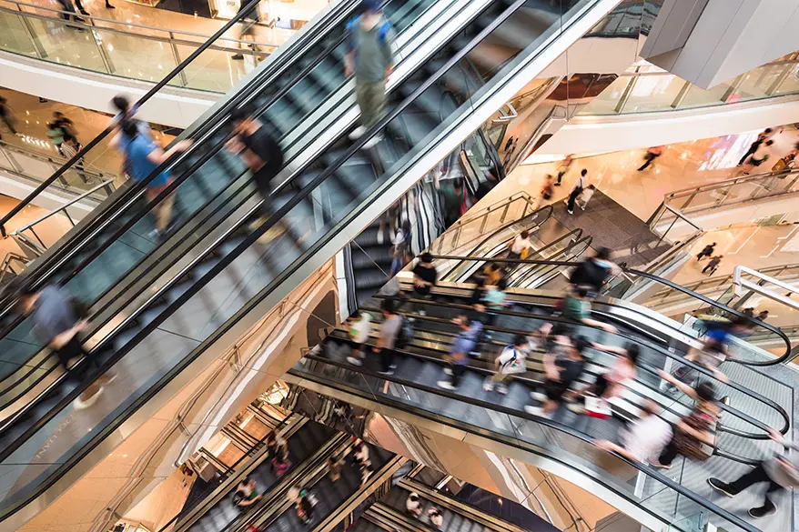 Deux actions canadiennes bon marché positionnées pour une reprise de la consommation