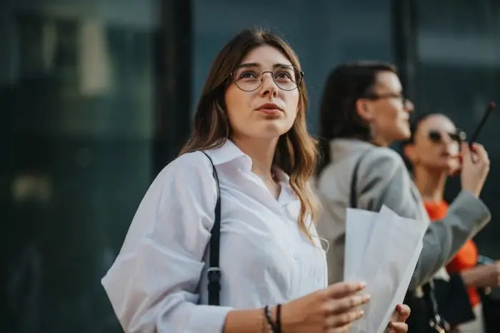 É-U: la création d’emplois revue à la baisse