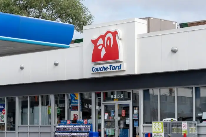 Couche-Tard annonce une baisse de son bénéfice net au 1T