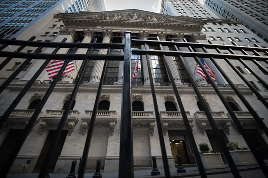 Bourse: Wall Street ouvre sur une note positive