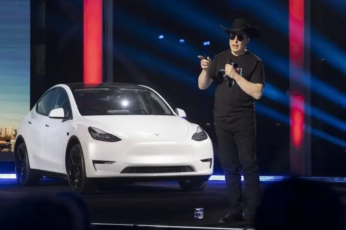 Des questions de sécurité soulevées sur les véhicules à conduite autonome de Tesla