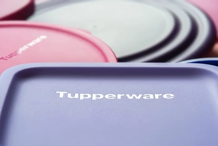 Tupperware, en faillite, trouve un accord avec un groupe de créanciers