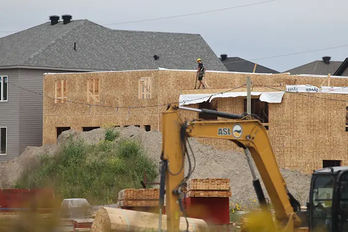 Les mises en chantier bondissent à Montréal et ailleurs