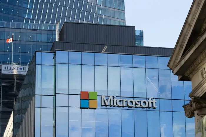 Microsoft planche déjà «attentivement» sur le bitcoin