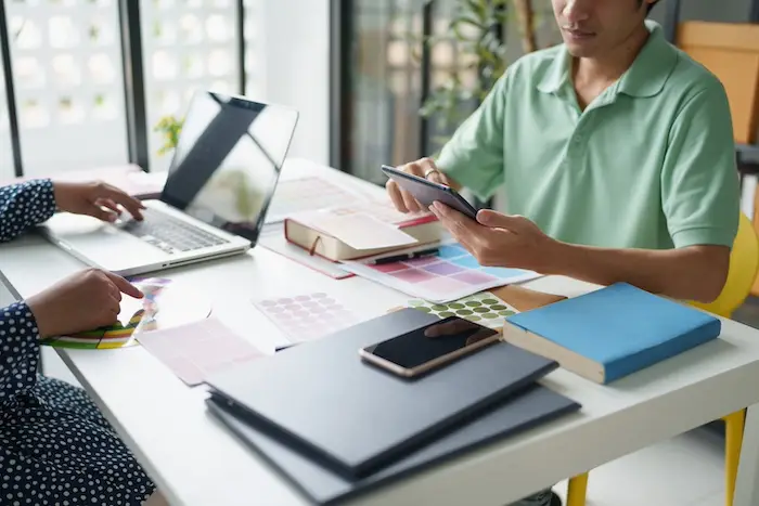 Gérer ses placements seul ou avec un planificateur financier?