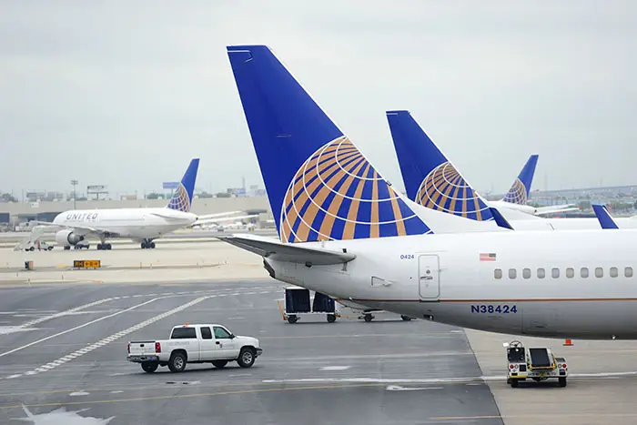 United Airlines dépasse en partie les attentes au 3T