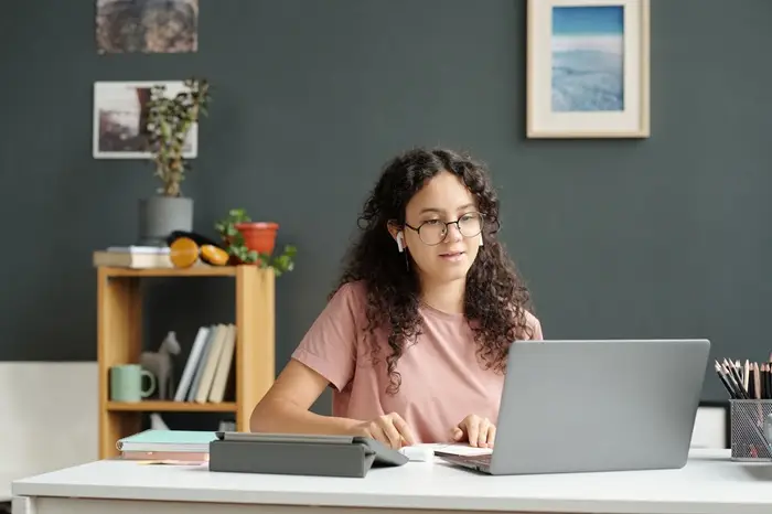 Télétravailleurs, il est temps d’ériger des frontières