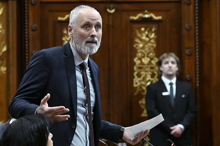 Vincent Marissal ne ferme pas la porte à une candidature à la mairie de Montréal