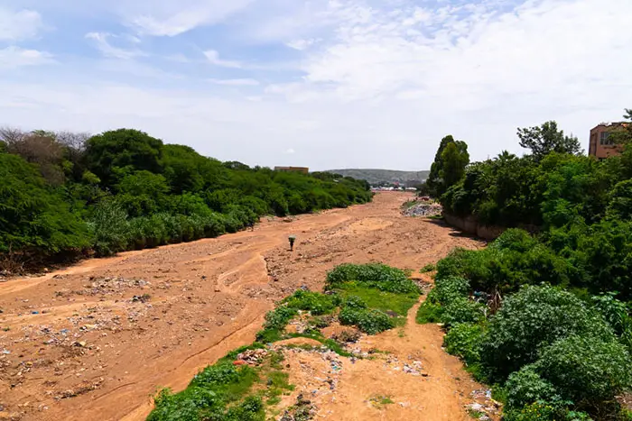 Doit-on payer les gens avant une catastrophe climatique?