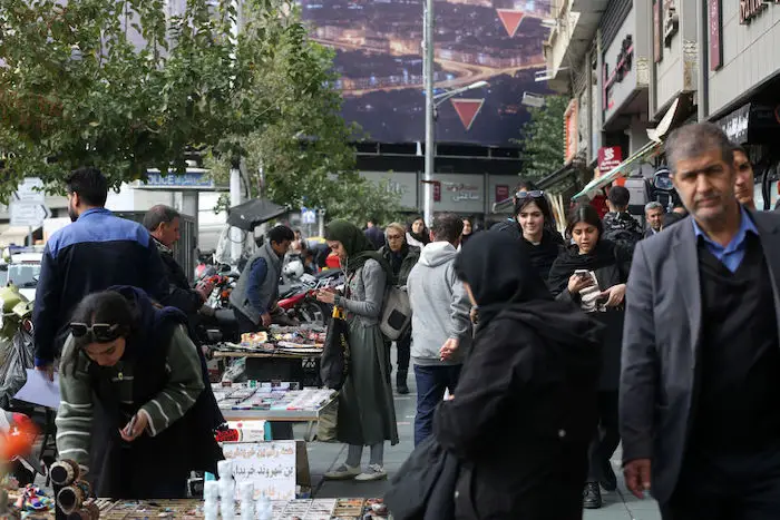 L'Iran affirme vouloir se défendre après les frappes d'Israël sur son sol