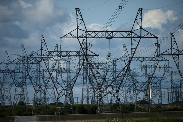 La demande d’électricité en Ontario devrait augmenter de 75% de 2030 à 2050