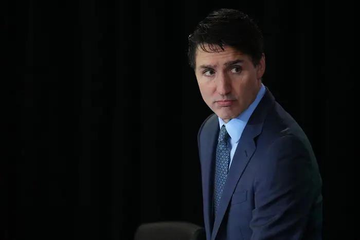 Trudeau fera bientôt un autre remaniement après le désistement de quatre ministres