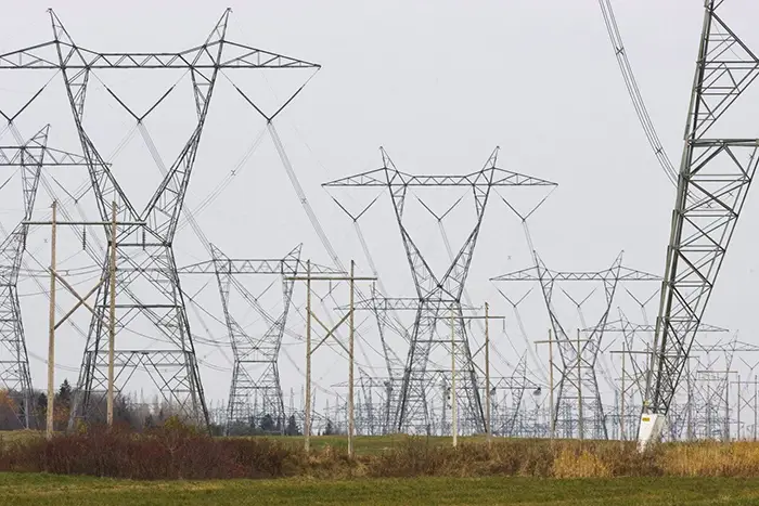 Hydro-Québec amorce l’expansion de ses lignes de transport électrique