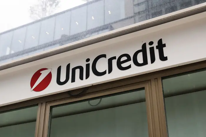 UniCredit: bénéfice trimestriel supérieur aux attentes