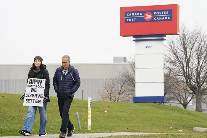 Postes Canada: les négociations sont toujours suspendues