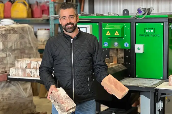 Brique Recyc:  bâtir un monde meilleur en faisant de bonnes affaires